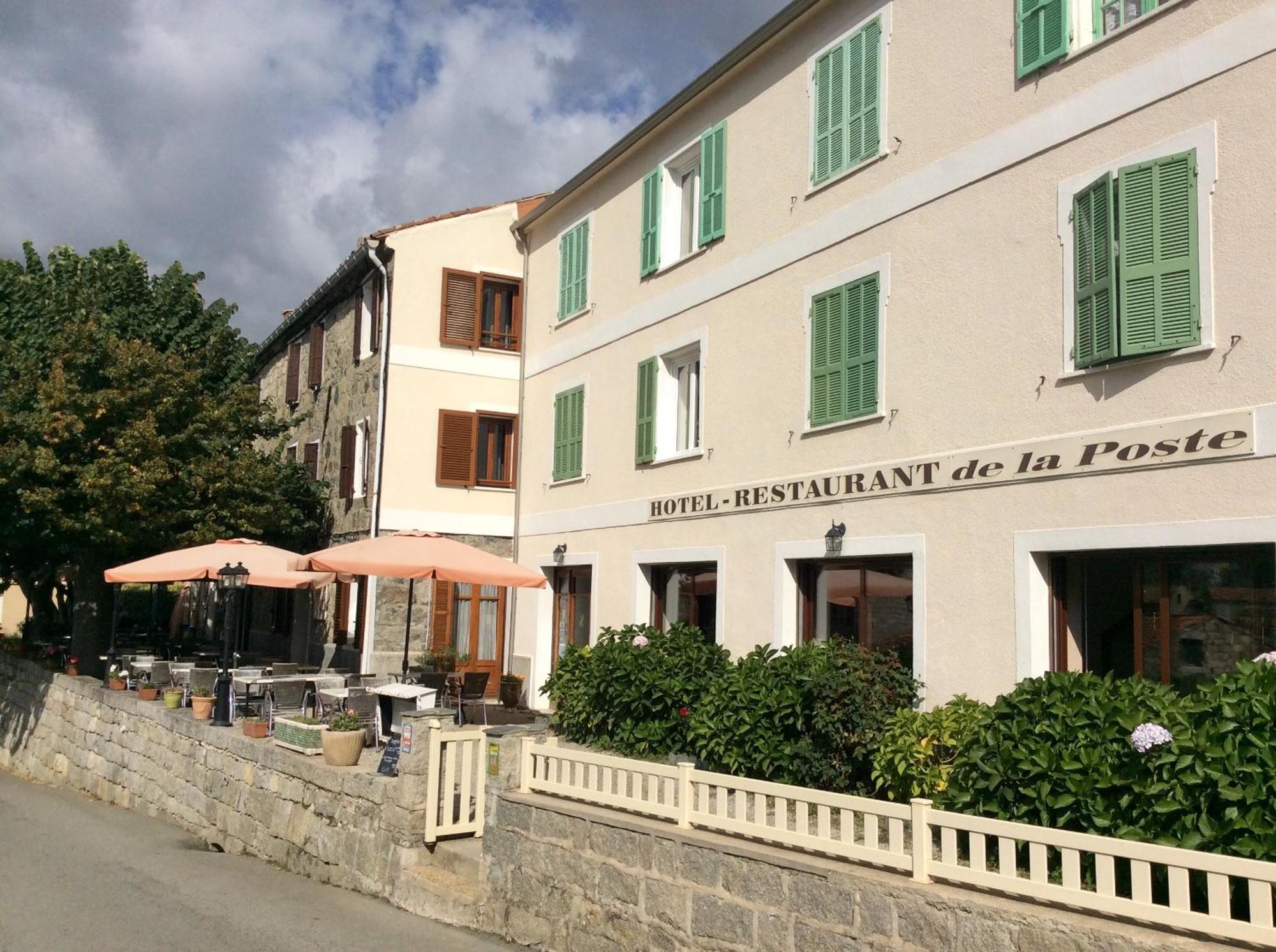 Hotel Restaurant De La Poste Aullene Экстерьер фото